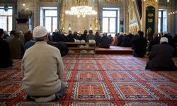 Van’da bayram namazı saat kaçta kılınacak?