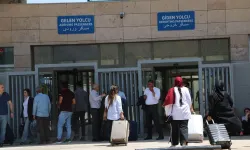 Ülkelerine dönmek isteyen İranlılar Van'ı tercih ediyor