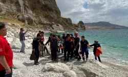 Van Gölü’nde bir boğulma vakası daha