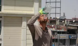 Van'da inşaat işçilerinin kavurucu mesaisi
