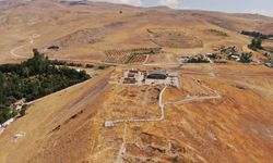 Van Ayanis Kalesi: Tarihin Saklı Kahramanı