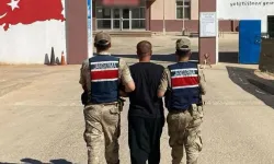 Van’da değişik suçlardan aranan 9 kişi tutuklandı