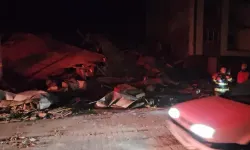 Balıkesir'de boşaltılan 3 bina depremde yıkıldı