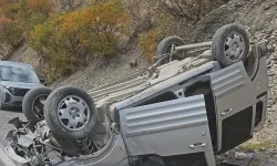 Hakkari-Van karayolunda kaza! 2 yaralı