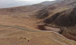 Van'da Antik Urartu Barajı kurudu