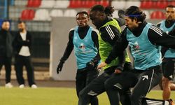 Vanspor Serik Spor maçı hazırlıklarını sürdürüyor