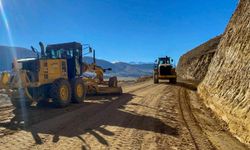 Van’ın kırsal bölgelerinde Büyükşehir Belediye ekiplerinden yoğun mesai