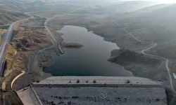 O iki baraj kuruma noktasına geldi