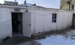 Van’da 8 Kişilik aile konteynerde yaşam mücadelesi veriyor
