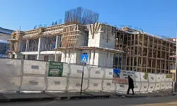 Van Hz. Ömer Camii inşaatı durduruldu