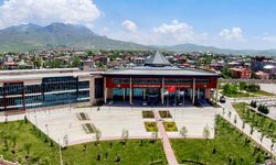 Sosyal medyada Van’daki o belediyeye tepki: “yol yok, park yok, imar yok”