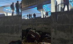 Van Edremit’te köprülü kavşakta otomobil takla attı: Sürücü yaralandı