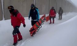 Van’da hipotermi şüphesi olan 2 göçmen kurtarıldı