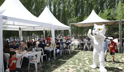 Van'da "Dünya Kahvaltı Günü" etkinliği düzenlendi