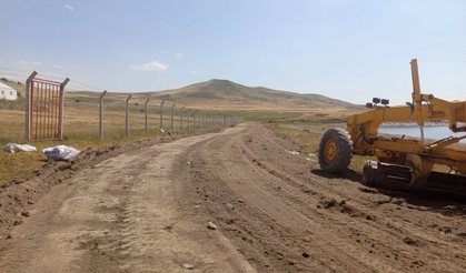 Tuşba Belediyesi'nden çiftçilere ulaşım kolaylığı