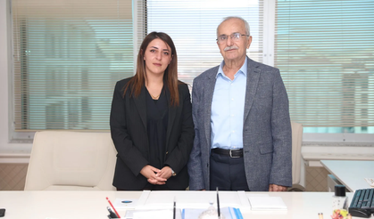 Van İpekyolu Belediye Başkanı görevinden istifa etti