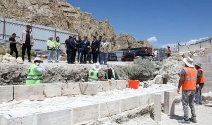 Van'da 750 yıllık miras ayağa kalkıyor