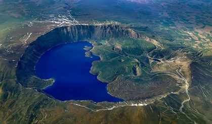 Nemrut Krater Gölü’ne Nasıl Gidilir?