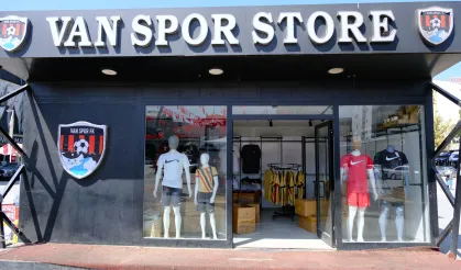 Bugün açılıyor! Vansporlu taraftarlar heyecanla bekliyordu