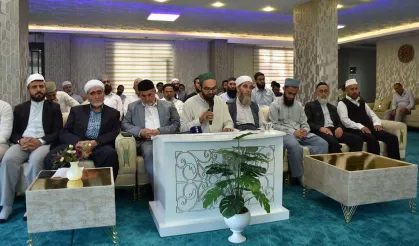 Van'da İsrail'in Gazze'ye yönelik saldırıları protesto edildi