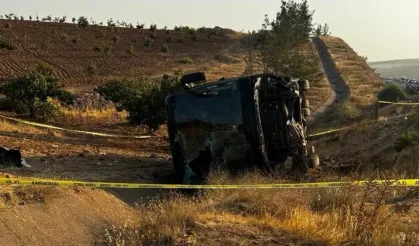 Van yolcu otobüsü devrildi: 30 yaralı!