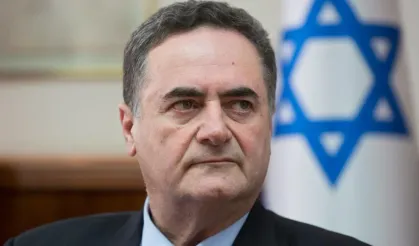 İsrail Savunma Bakanı'ndan "Gazze yanıyor" paylaşımı