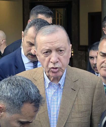Cumhurbaşkanı Erdoğan bayram namazını Marmaris'te kıldı