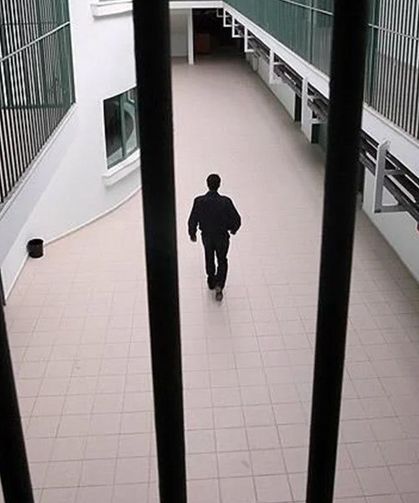 Van'daki cezaevlerinde tahliyeler başladı