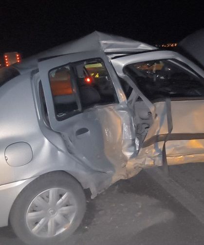 Tır ile otomobil çarpıştı: 2'si çocuk 6 kişi yaralandı