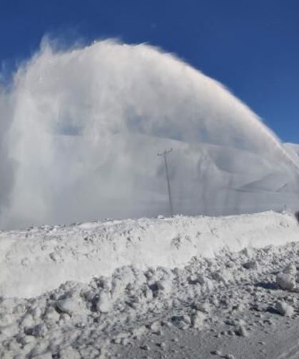 Kar yağdı Van’da 141 yol kapandı!