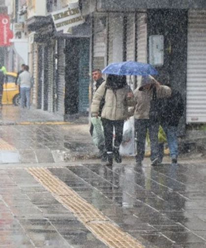 Van’da yağışlı hafta! Sağanak yağışlar geliyor…