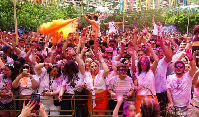Van’daki festivale İranlı akını!