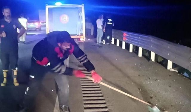 Van Gürpınar'da otomobil takla attı