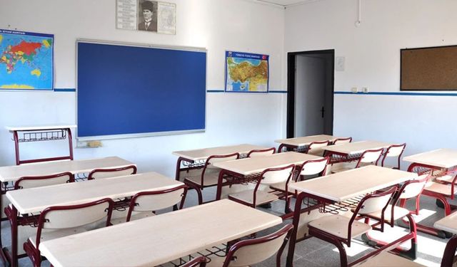 Van’da Kadınlar Okuma Yazmada Geride Kaldı!