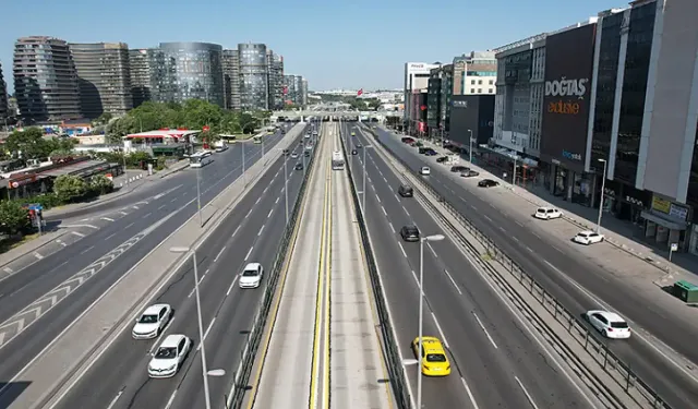 Kurban Bayramı’nda Van’da Trafik Sakinliği: Yollar Boş Kaldı