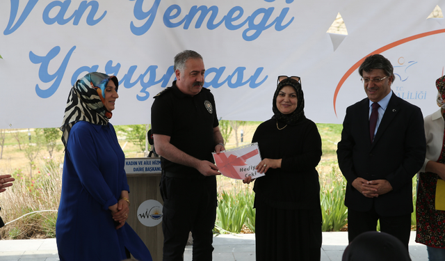 Van'da Türk Mutfağı Haftası kapsamında yemek yarışması düzenlendi