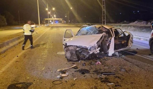 Van'da otomobil takla attı: 5 yaralı