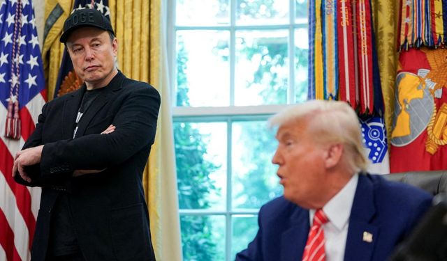 Donald Trump, Elon Musk'a rest çekti