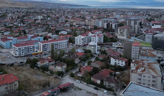 Van’da çok sayıda iş yeri ve dükkan kiraya verilecek