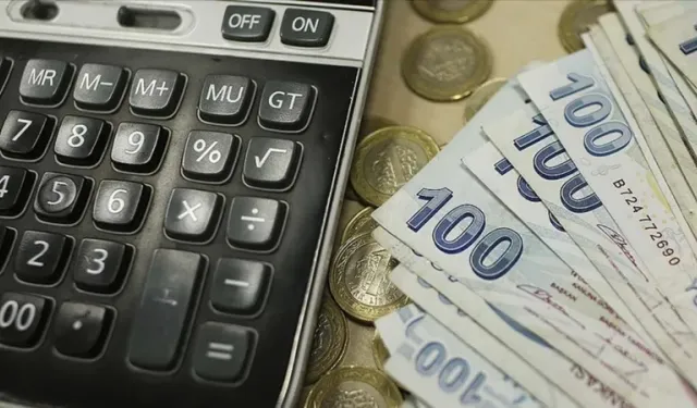 Memurların maaş zam pazarlığı devam ediyor: İşte resmi olmayan orana göre zamlı maaşlar