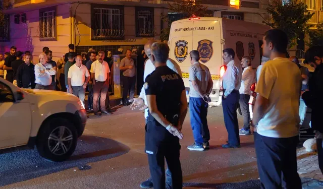 Annesini silahla başından vurarak öldürdü
