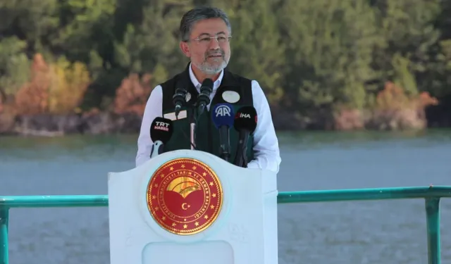 Bakan Yumaklı’dan şap hastalığına yönelik Van açıklaması