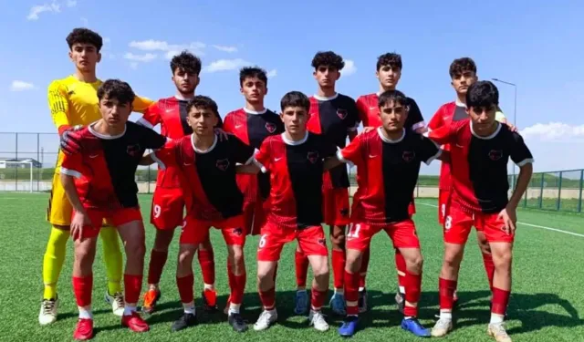 Van Büyükşehir'in takımından Van Spor'a altyapı desteği