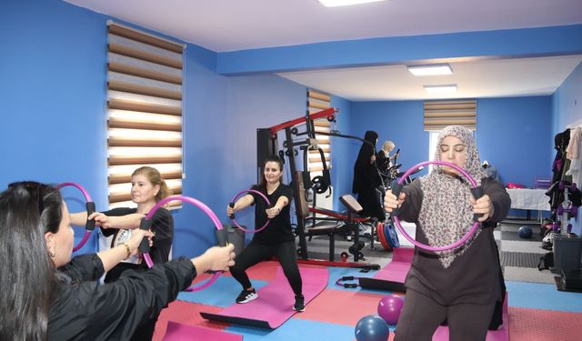 Edremit Belediyesi Fitness Kursuna Kadınlardan Yoğun İlgi