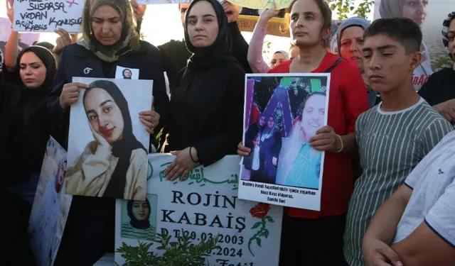 Rojin Kabaiş mezarı başında anıldı