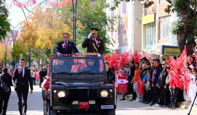 Van’da Cumhuriyet Bayramı coşkusu