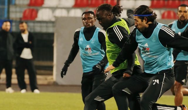 Vanspor Serik Spor maçı hazırlıklarını sürdürüyor