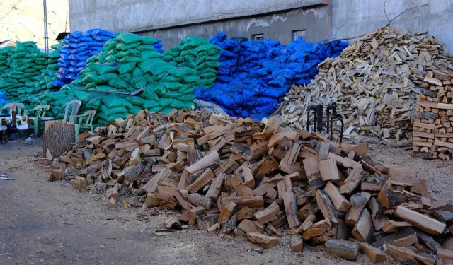 Van’da soğuklar artıyor: Vanlılar ısınma maliyetlerinden şikayetçi