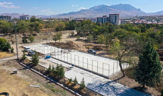 DSİ Millet Bahçesi hızla tamamlanıyor