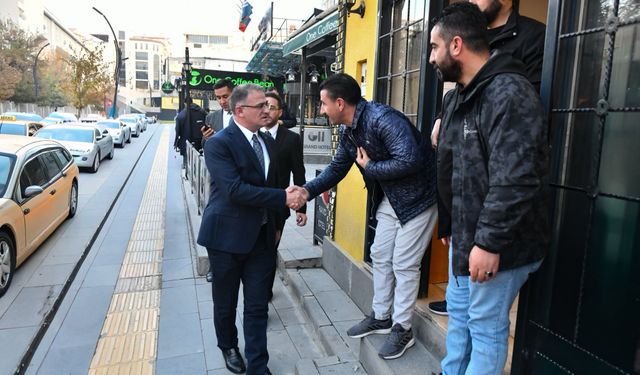 Vali Balcı Van esnafını ziyaret etti